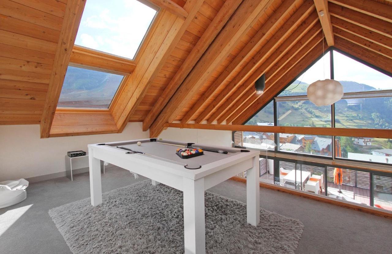 לס דה-אלפס Chalet Sno Lodge מראה חיצוני תמונה