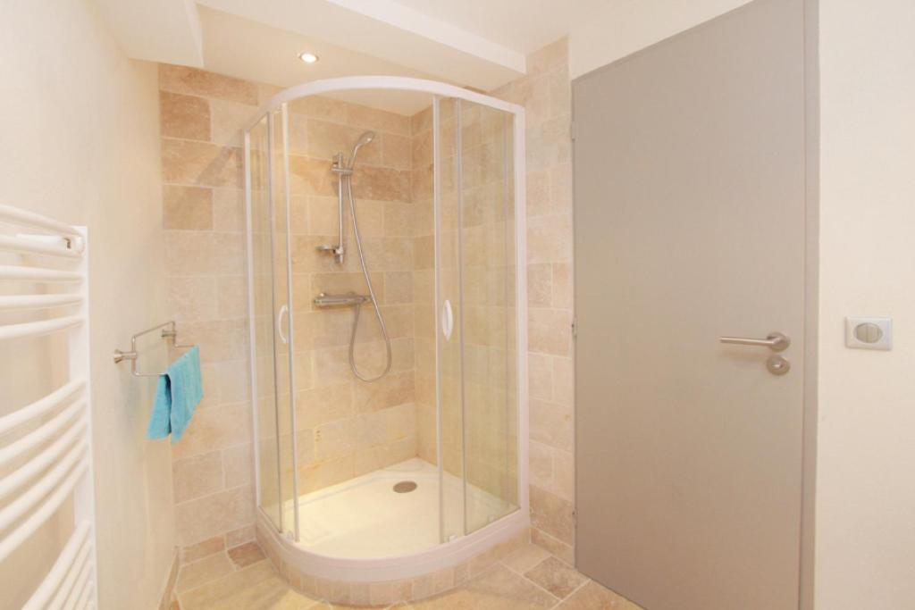 לס דה-אלפס Chalet Sno Lodge מראה חיצוני תמונה